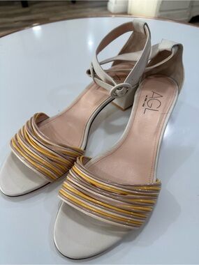 Agl Cream Leather Ankle-Strap Low Block Heel Sandals Size 42 1/2